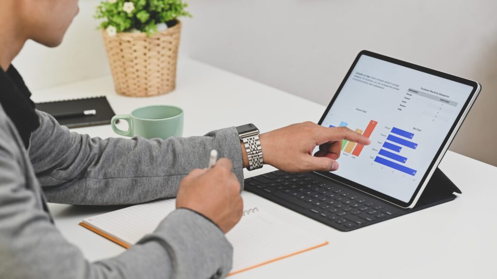 Bom gestor de e-commerce vs Mau gestor de E-commerce: Qual é você? » DScomm - Tecnologia e Performance para e-commerce Bom Gestor de E-commerce vs Mau Gestor de E-commerce Um Comparativo Essencial para o Sucesso Digital - Análise de Dados Decisões Baseadas em Métricas, Não em Achismos